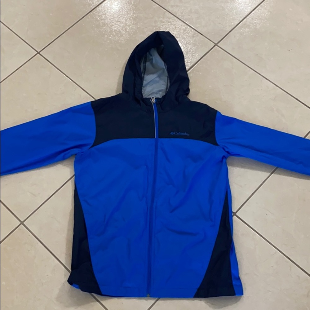 Columbia Rain jacket coat.